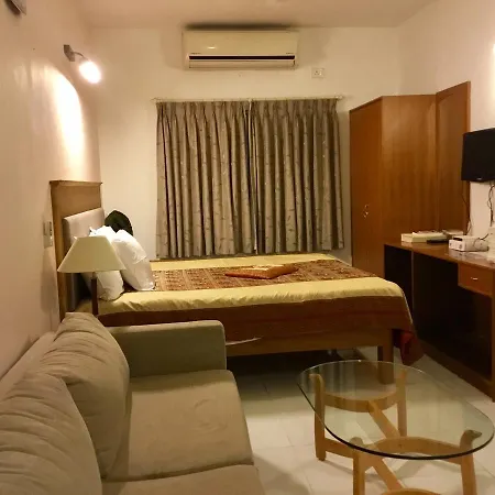 Sai Towers Hotel Puttaparthi Exterior photo